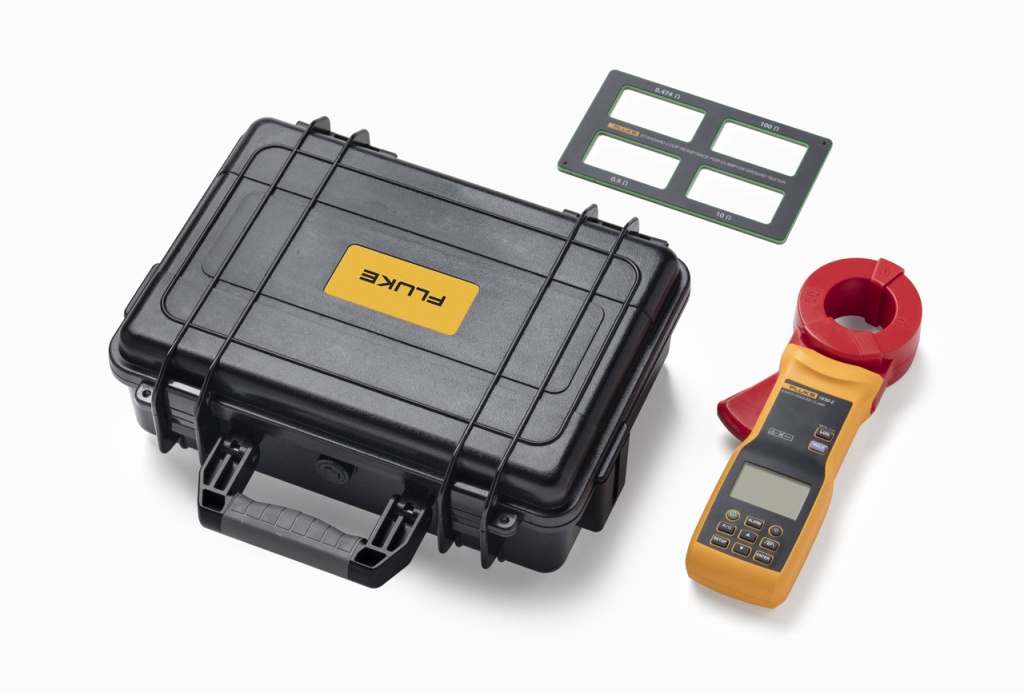 Fluke 1630-2 Earth Ground Clamp - case contents non FC_1280x867px_E_NR-21685.JPG